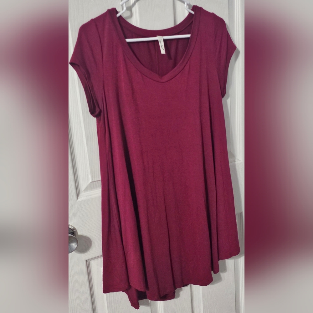 Isaac Liev BURGANDY TUNIC TOP Size Large